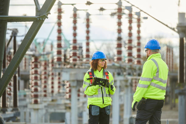 Best Local Electrician Companies  in Thiensville, WI